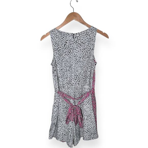 ARMANI EXCHANGE Tie Waist Cascade Romper Sleeveless Abstract Pink Black Cocktail - Picture 3 of 8